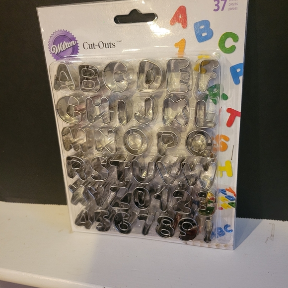 NIB Wilton 37 pcs Alphabet & Numbers Cut Outs for Fondant - Picture 1 of 5